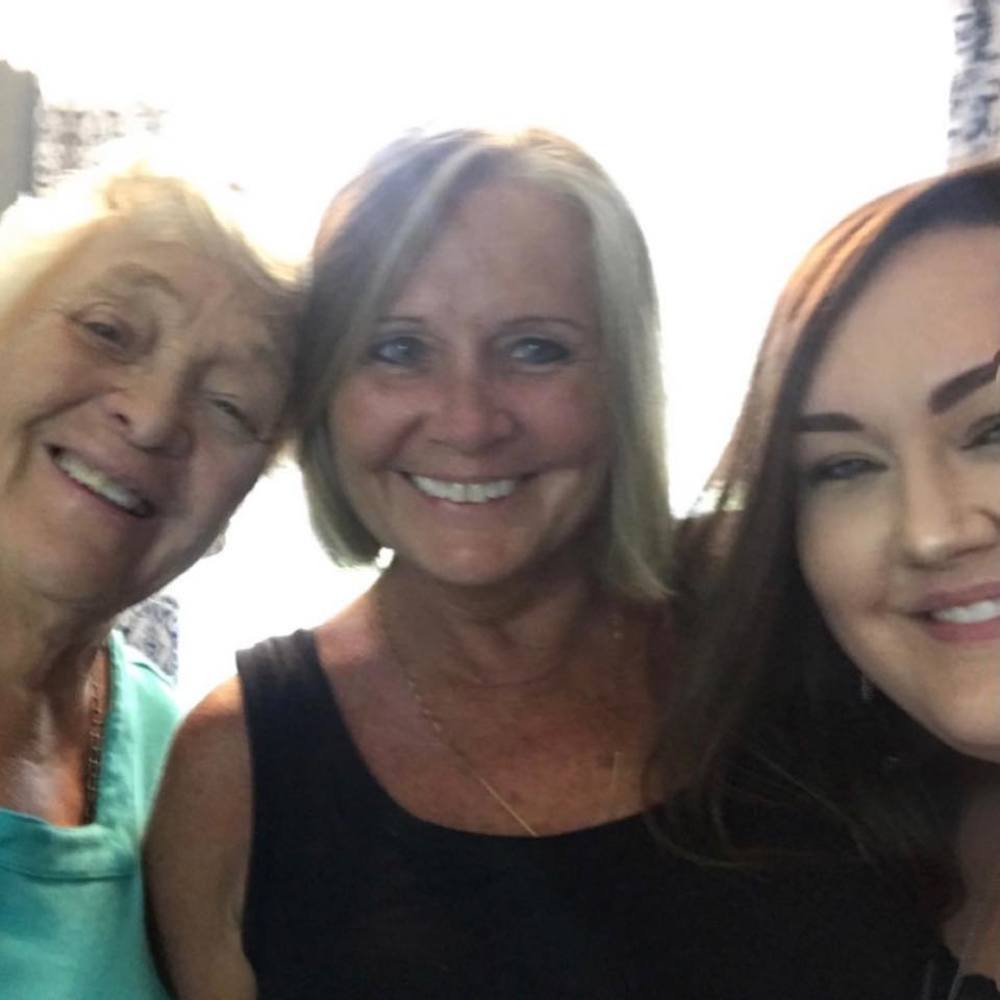 Meet your Posher, Jessica